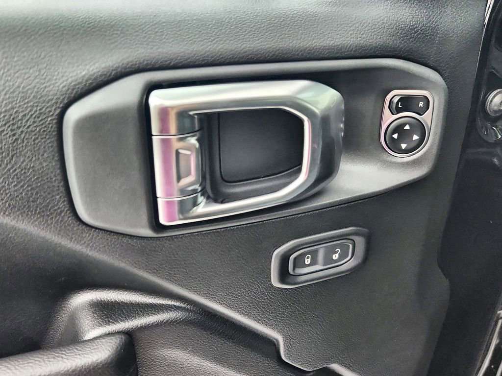 New 2025 Jeep Wrangler Sport S image 21