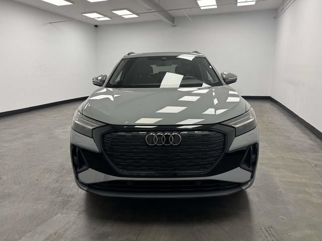 Used 2024 Audi Q4 e-tron Prestige AWD/4WD image 2