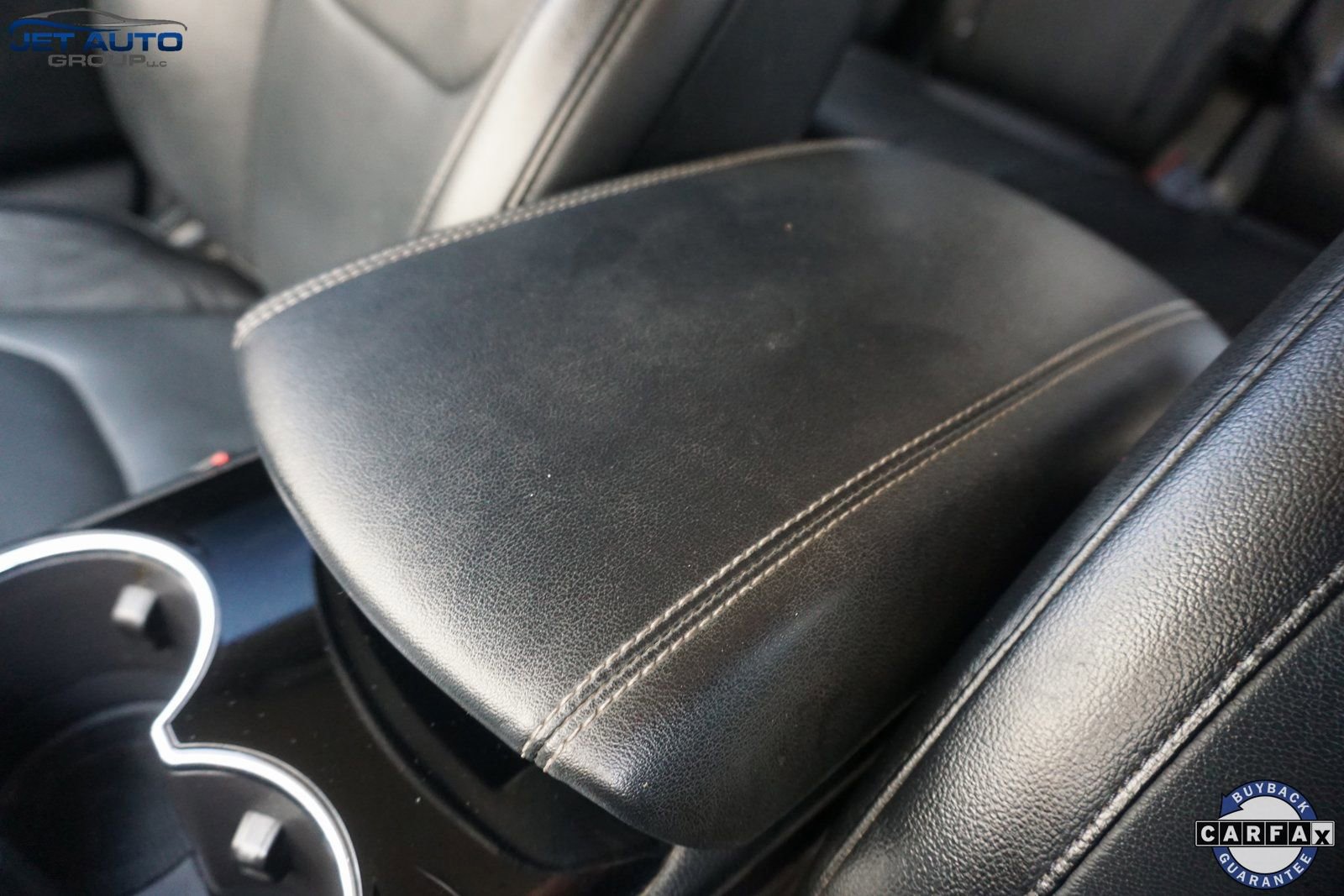 Used 2018 Ford Edge Titanium image 37