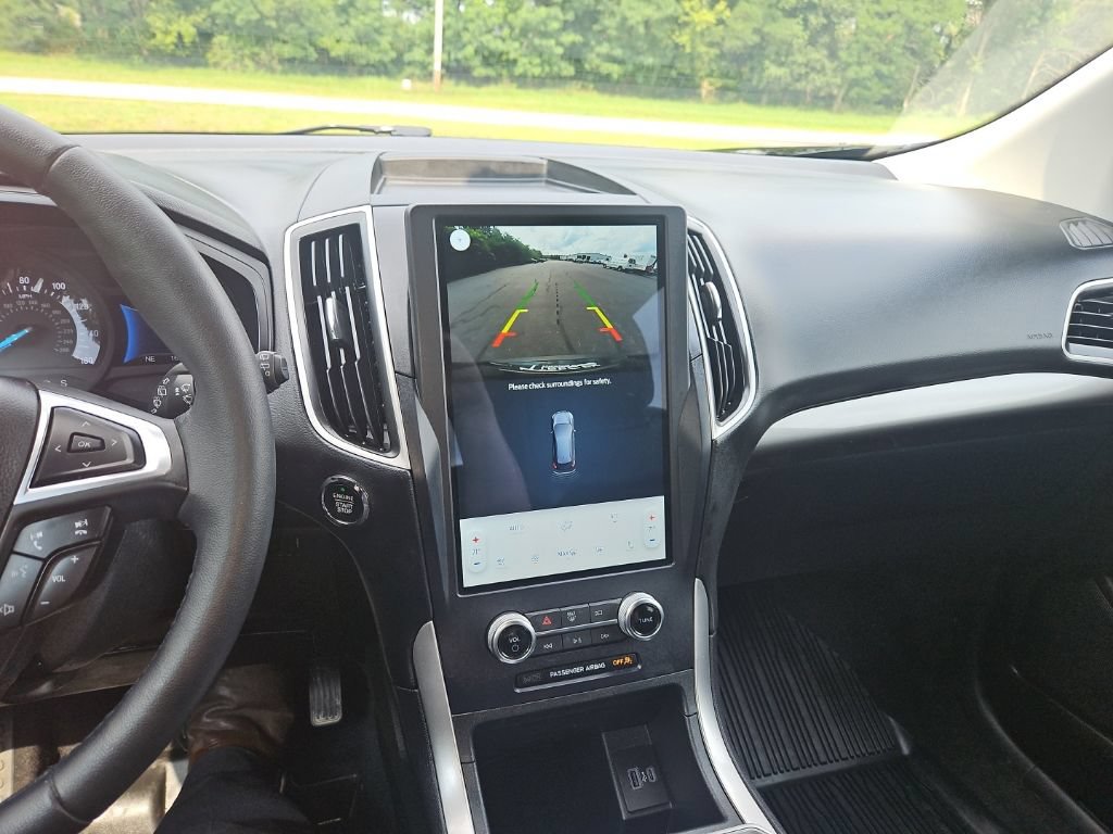 Used 2024 Ford Edge SEL w/ Convenience Package AWD/4WD image 18