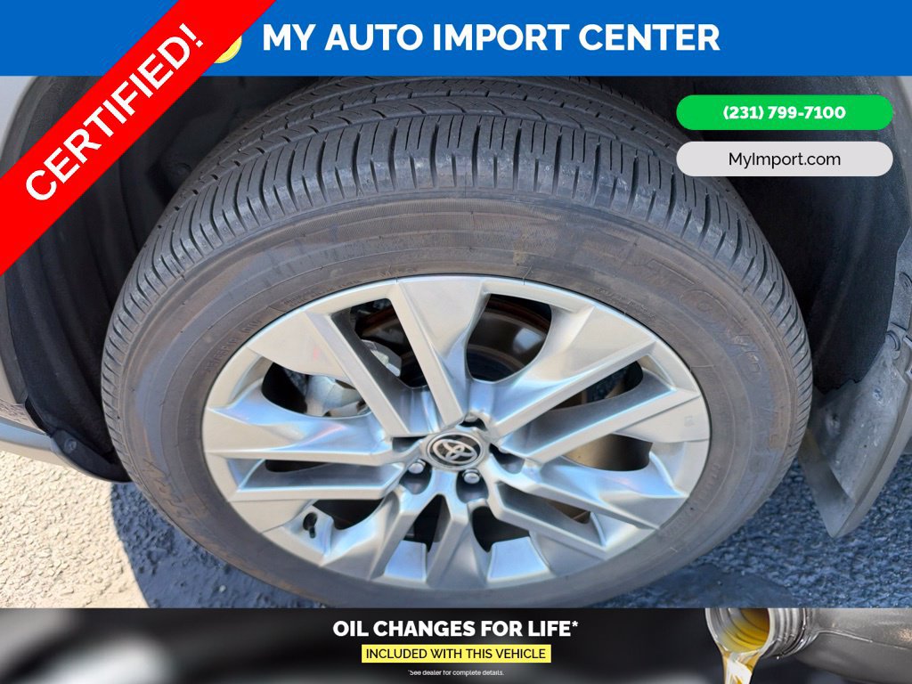 Certified 2025 Toyota RAV4 Limited w/ Advanced Technology Package AWD/4WD image 9