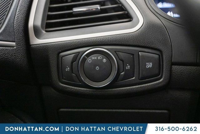 Used 2022 Ford Edge SEL image 16