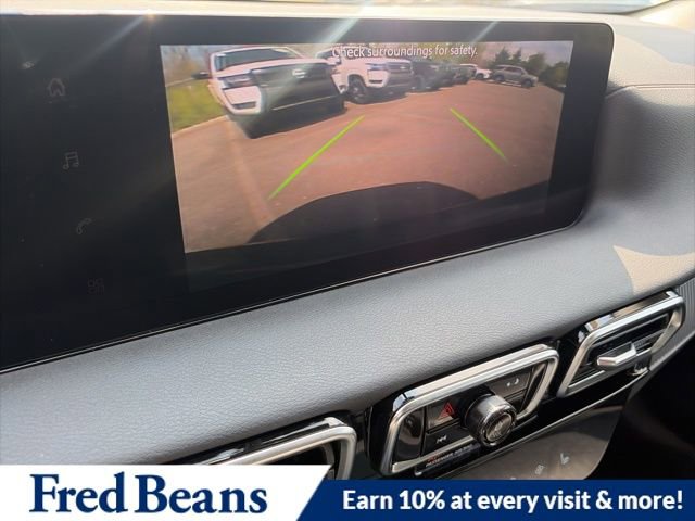 New 2026 Nissan Sentra SV w/ SV Convenience Package FWD image 15