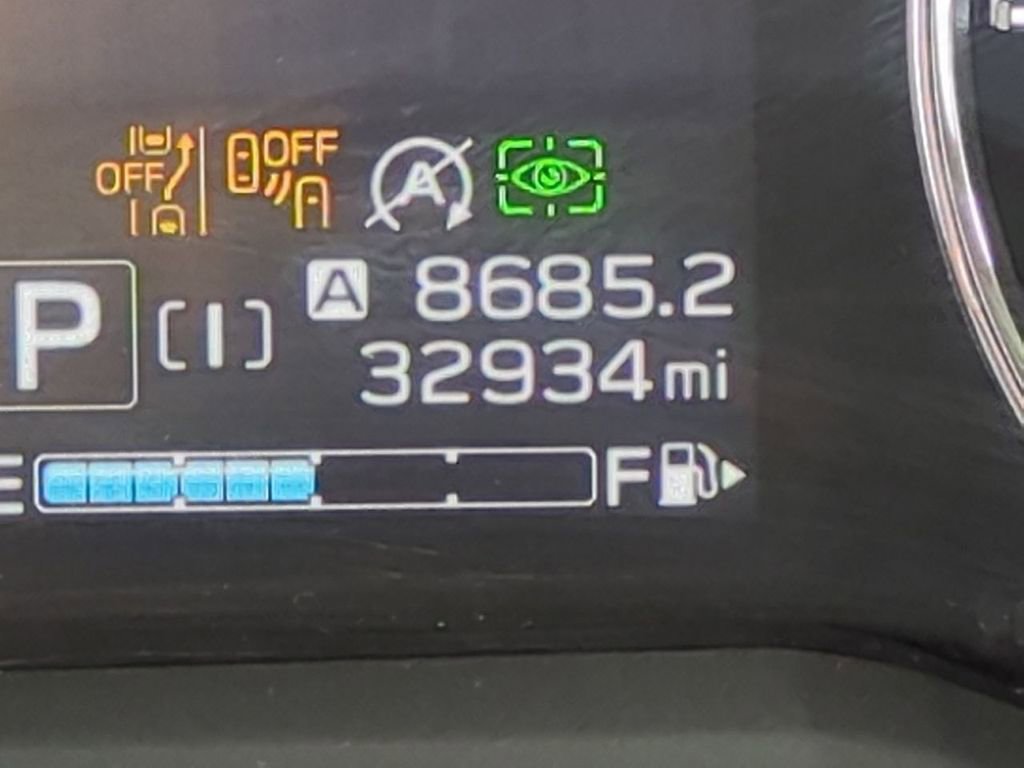 Used 2022 Subaru Forester Touring image 23