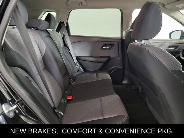 Used 2021 Nissan Rogue SV image 17