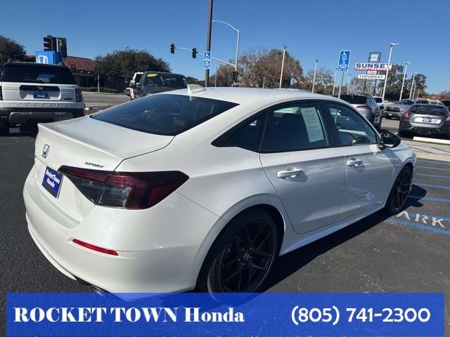 Used 2025 Honda Civic Sport image 4
