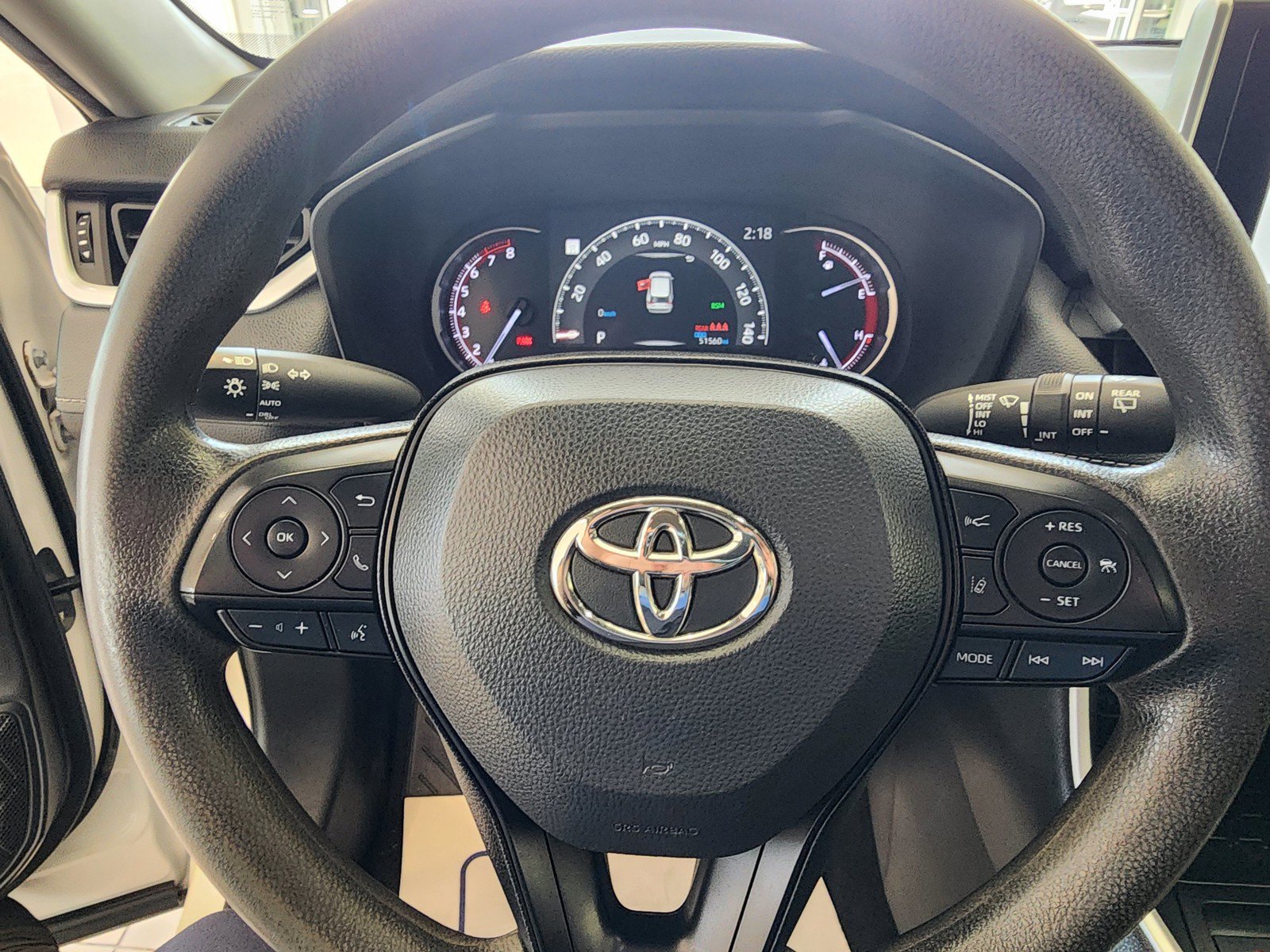 Used 2024 Toyota RAV4 XLE FWD image 13