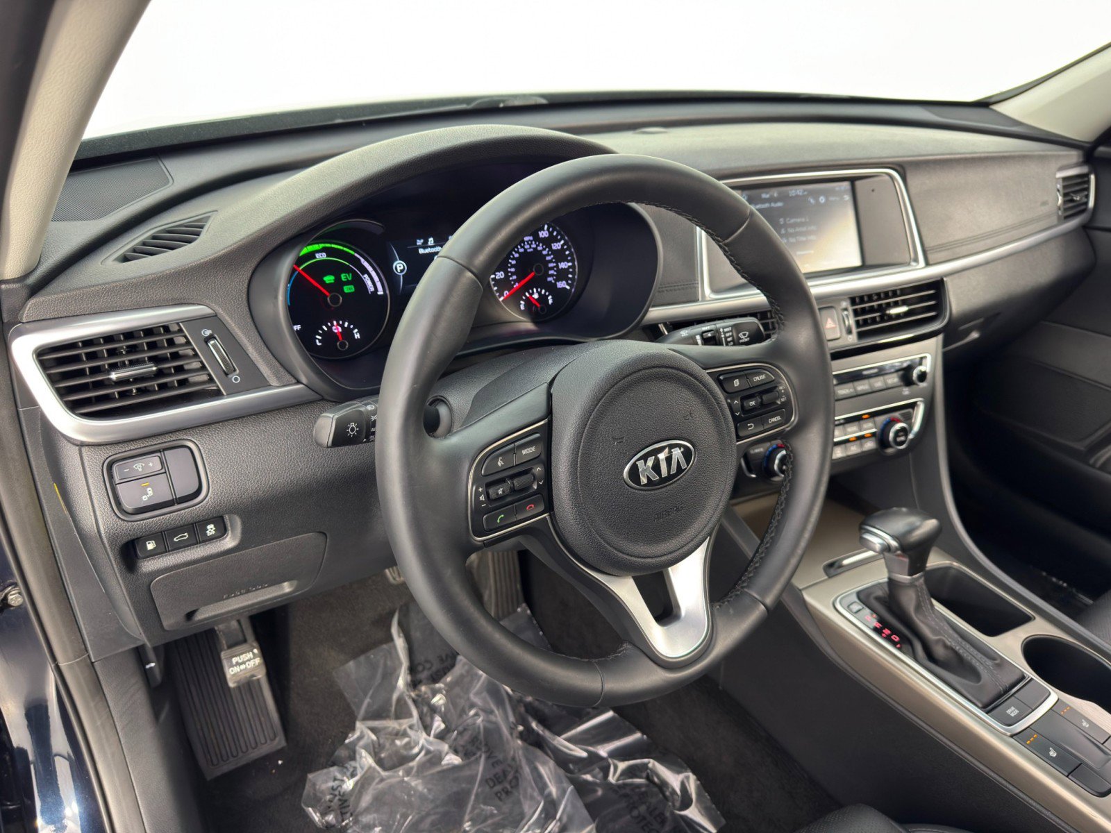 Used 2019 Kia Optima EX image 12