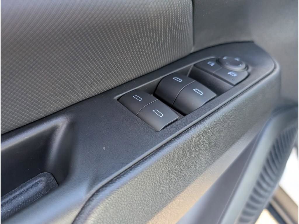 New 2026 Chevrolet Equinox EV LT w/ Comfort Package image 16