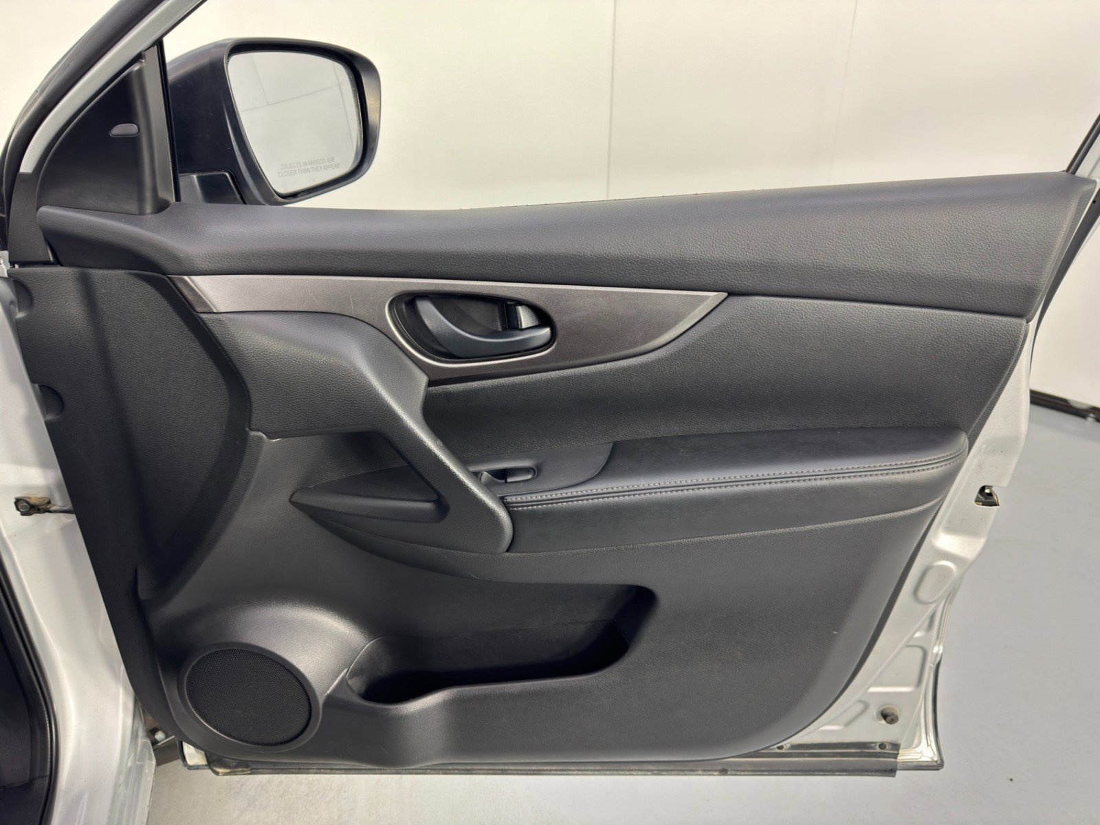 Used 2019 Nissan Rogue Sport S w/ Appearance Package AWD/4WD image 36