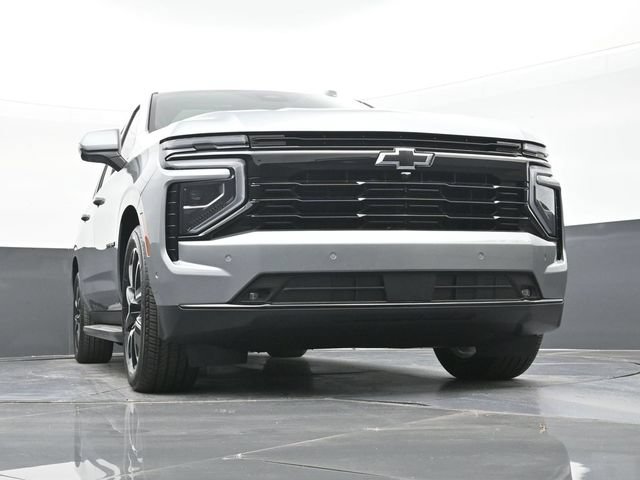 New 2026 Chevrolet Suburban RST w/ RST Capability Package AWD/4WD image 54