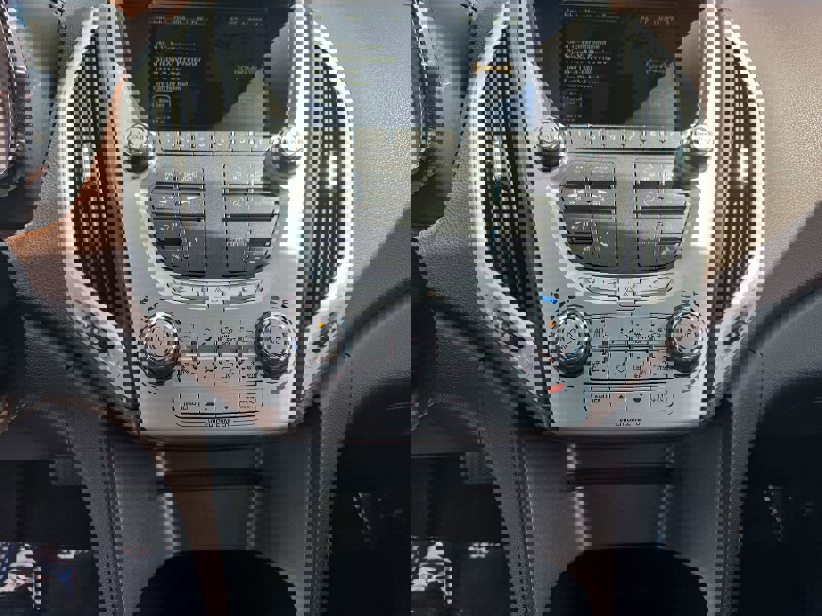 Used 2012 GMC Terrain SLT image 23