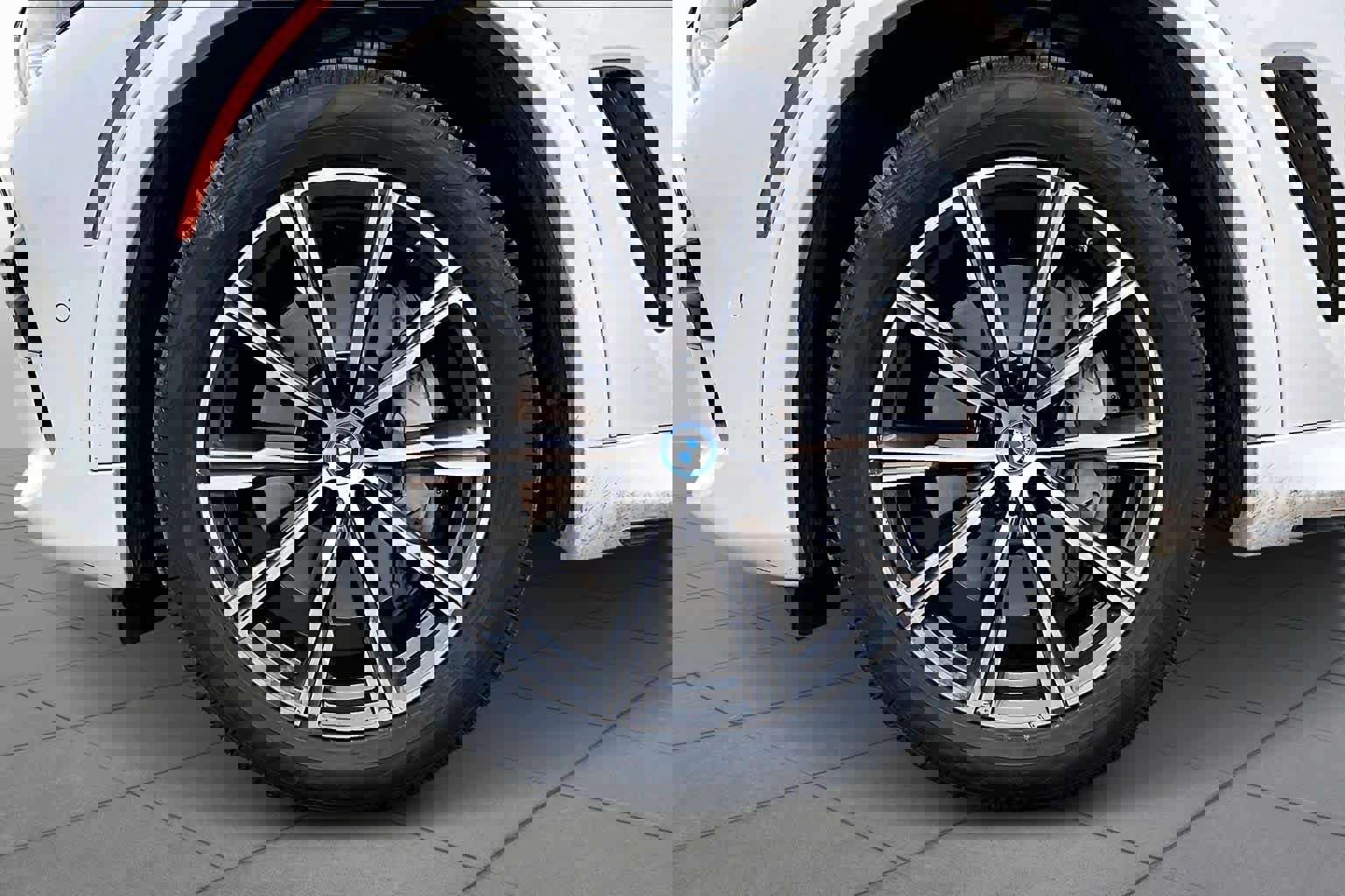 Used 2023 BMW X5 xDrive45e w/ Executive Package image 11