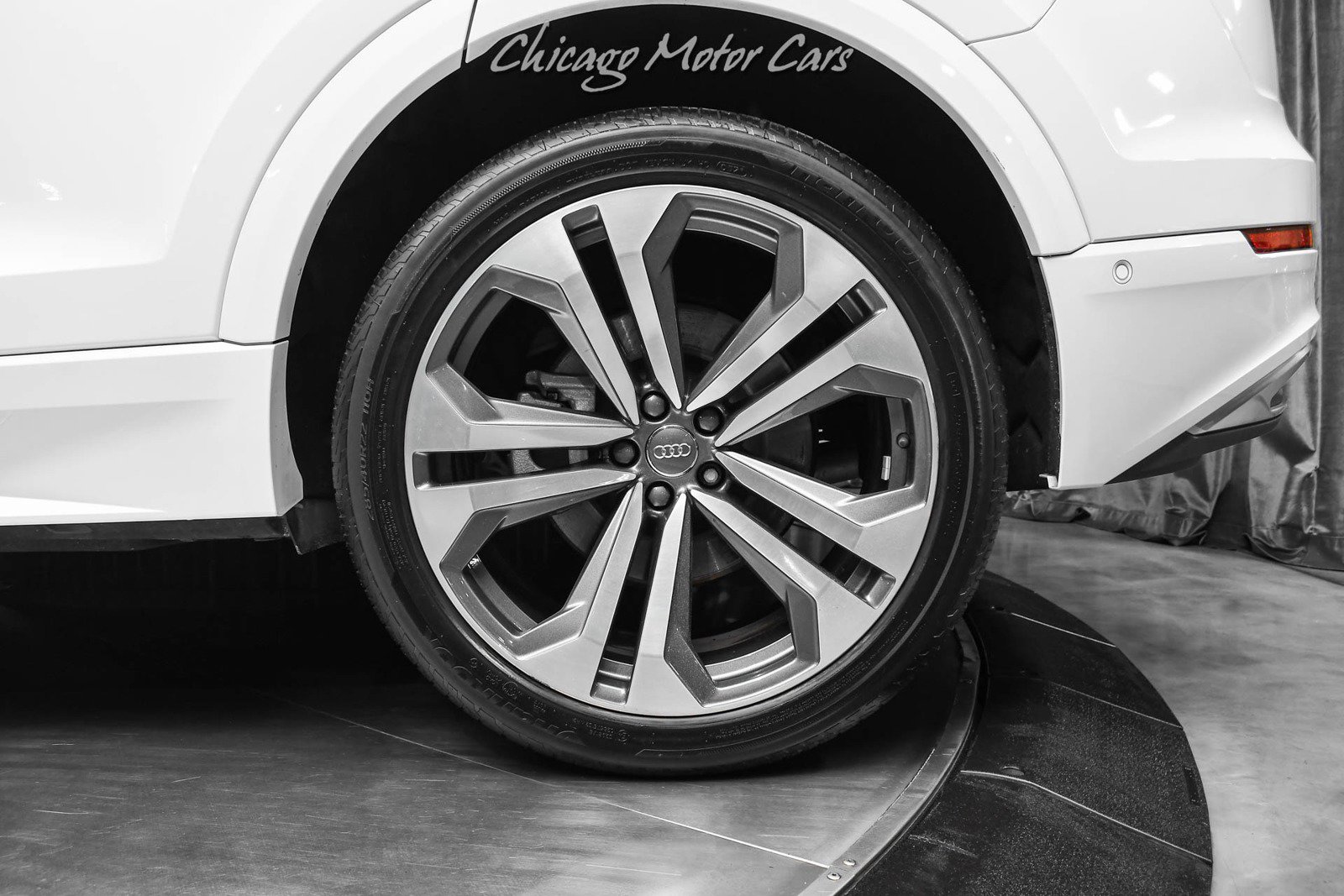 Used 2020 Audi Q8 Premium Plus AWD/4WD image 52