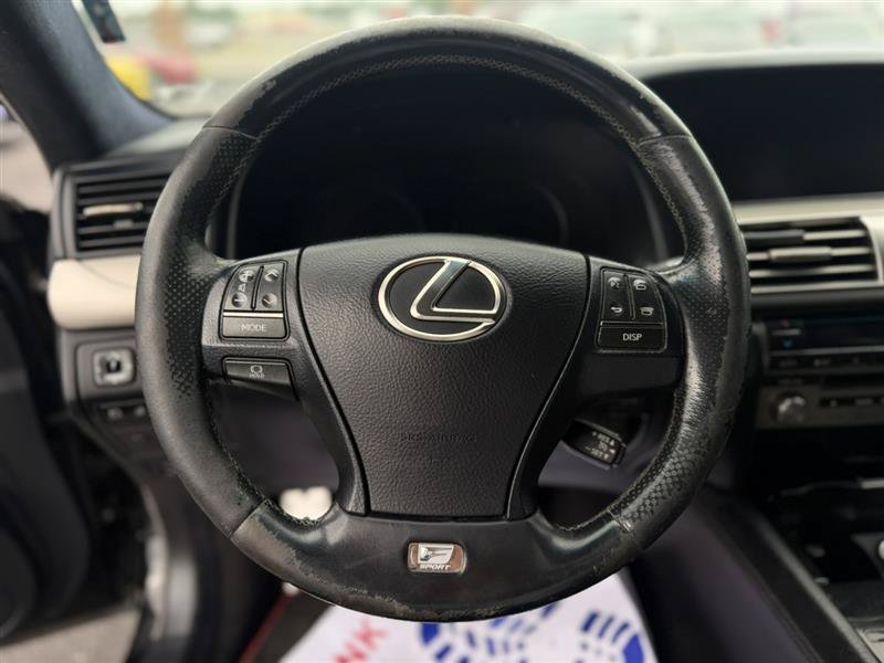 Used 2015 Lexus LS 460 w/ F Sport Package RWD image 17