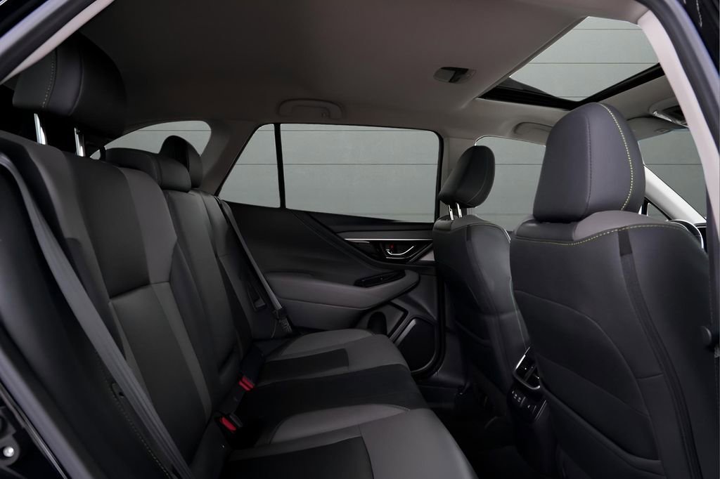 Used 2020 Subaru Outback Onyx Edition XT AWD/4WD image 49