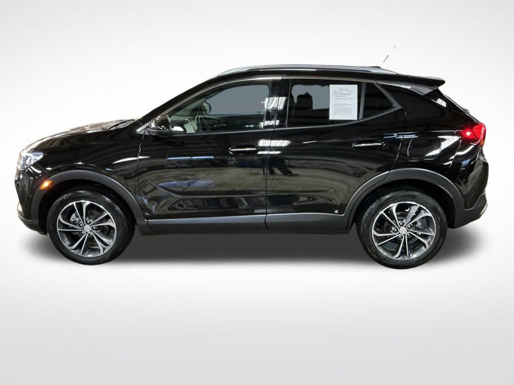 Certified 2023 Buick Encore GX Essence w/ Advanced Technology Package image 2