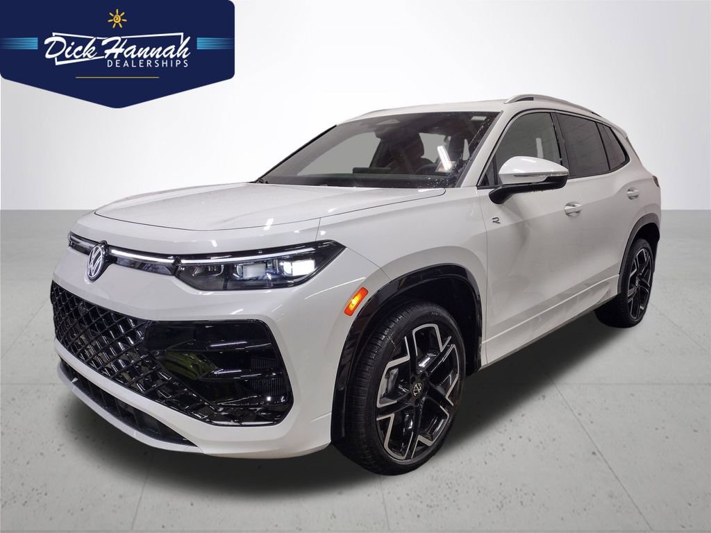 New 2026 Volkswagen Tiguan SEL R-Line image 1