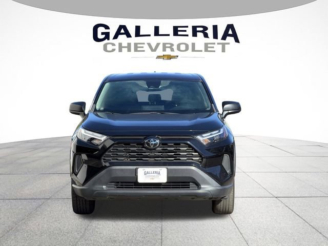 Used 2023 Toyota RAV4 LE image 3