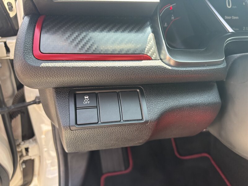 Used 2019 Honda Civic Type R image 18