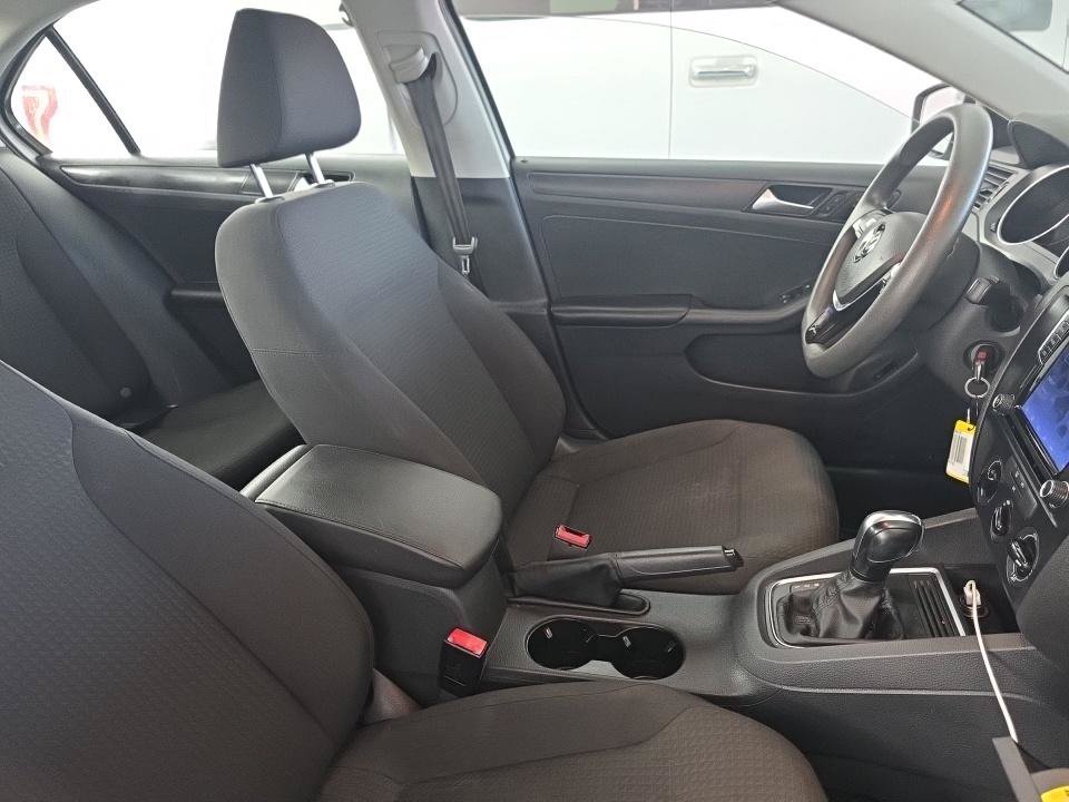 Used 2016 Volkswagen Jetta S FWD image 14