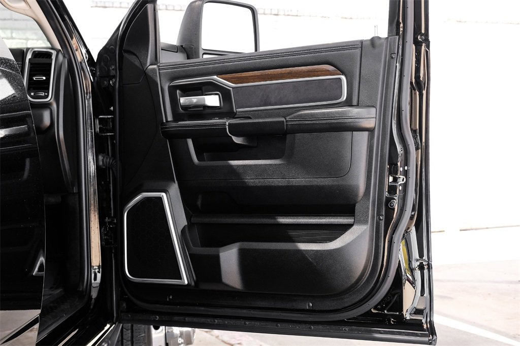 Used 2024 RAM 3500 Laramie w/ Bed Utility Group image 52