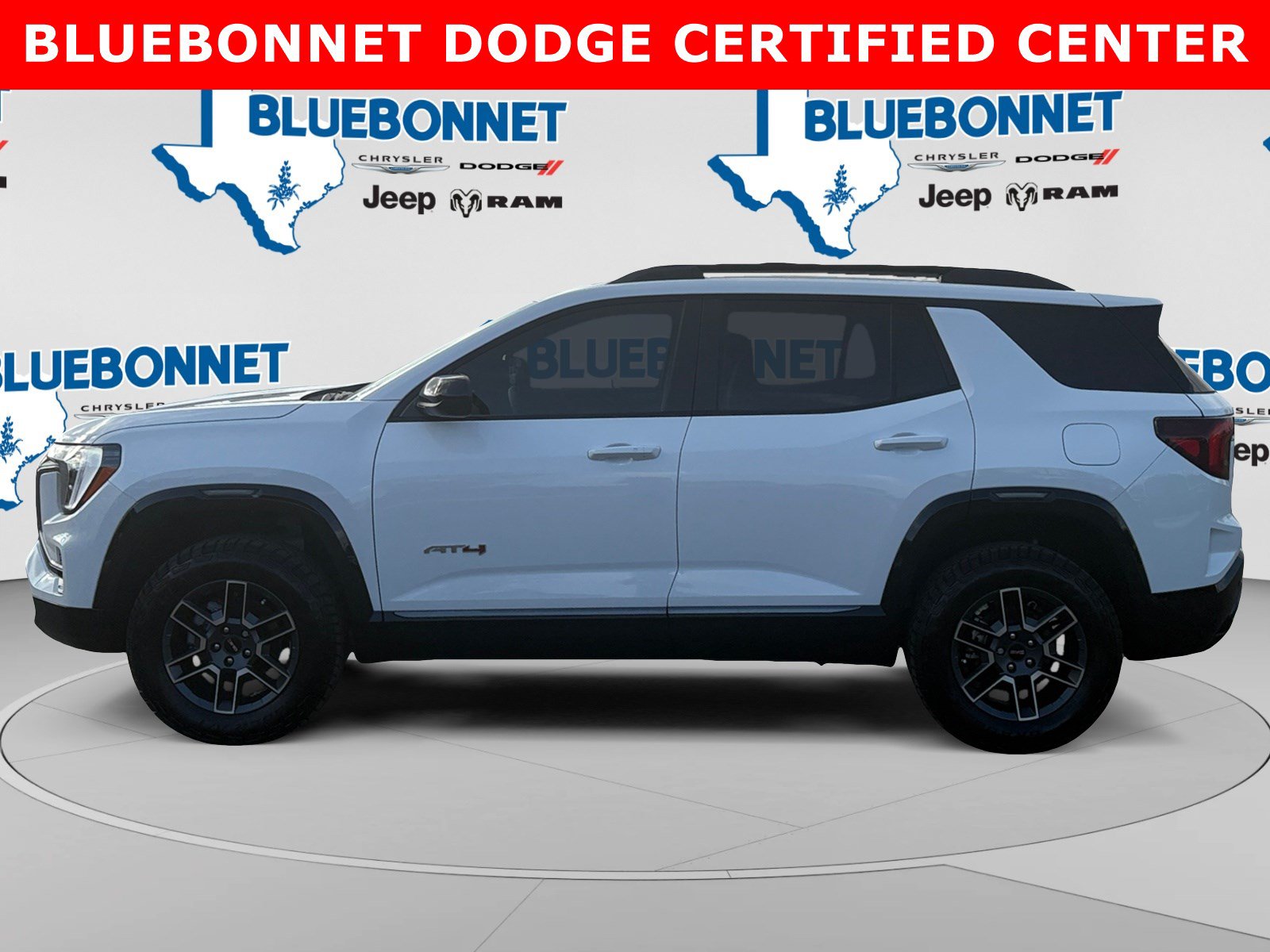 Used 2026 GMC Terrain AT4 AWD/4WD image 8