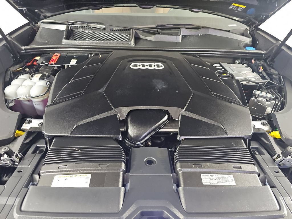 Used 2023 Audi Q8 Premium Plus w/ Premium Plus Package AWD/4WD image 10