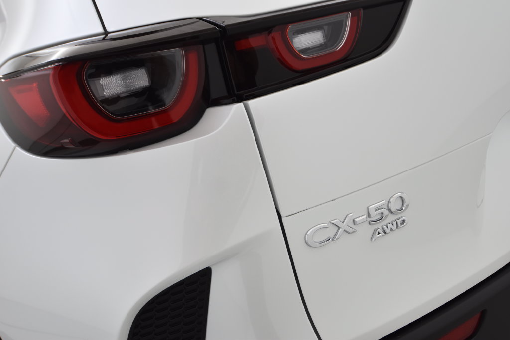 New 2026 MAZDA CX-50 2.5 Hybrid w/ Cargo Package AWD/4WD image 36