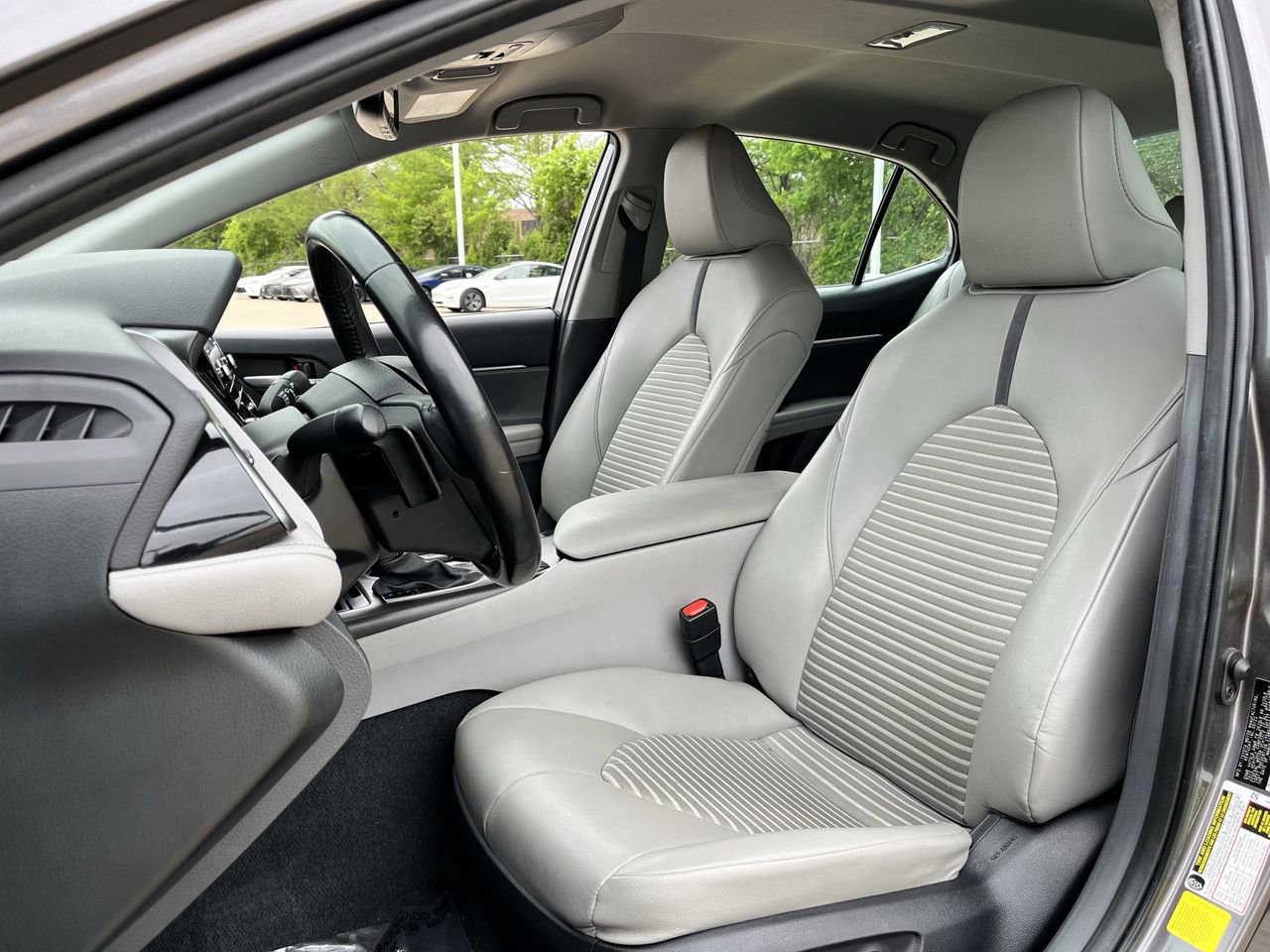 Used 2024 Toyota Camry SE w/ Convenience Package FWD image 22