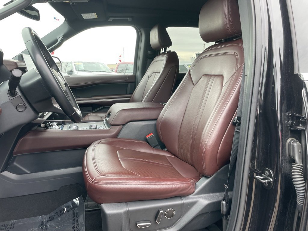 Used 2024 Ford Expedition Max Limited image 7