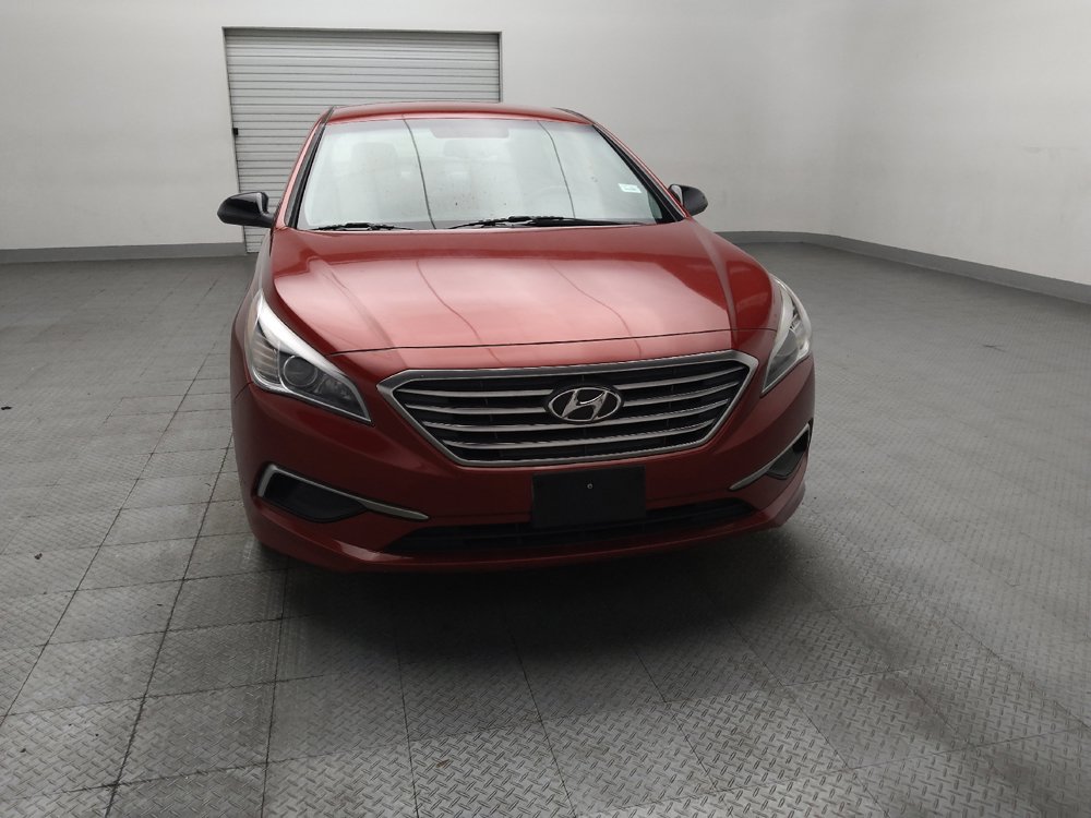 Used 2016 Hyundai Sonata SE FWD image 14