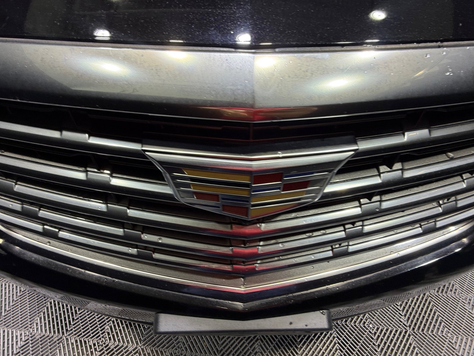 Used 2019 Cadillac XT5 Platinum AWD/4WD image 23