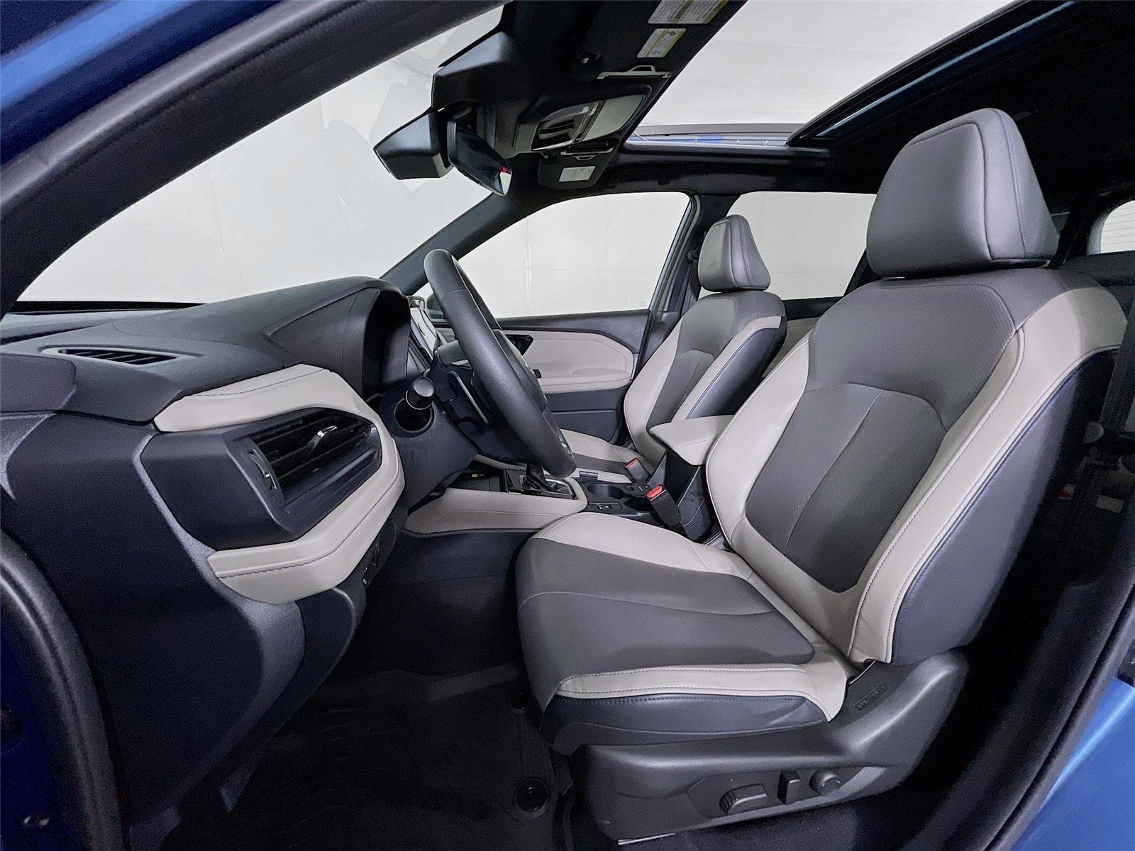 Used 2025 Subaru Forester Limited image 24