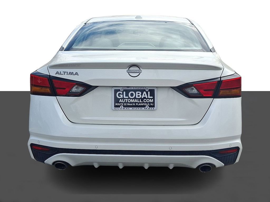 Used 2025 Nissan Altima 2.5 SV w/ SV Special Edition Package image 6