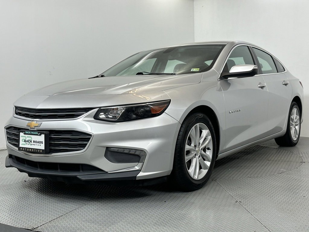 Used 2018 Chevrolet Malibu LT image 3