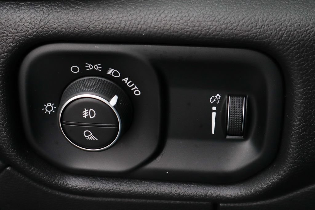 Used 2023 RAM 1500 Lone Star RWD image 23