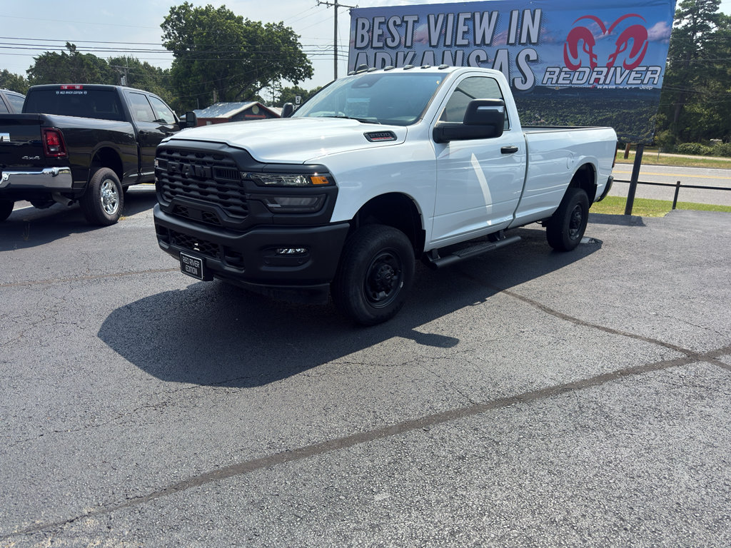 Used 2025 RAM 2500 Tradesman AWD/4WD image 1