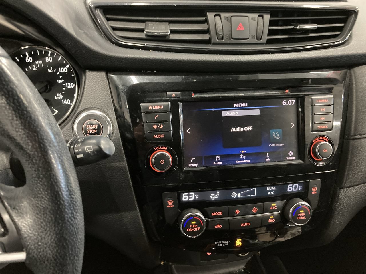 Used 2019 Nissan Rogue SV AWD/4WD image 12