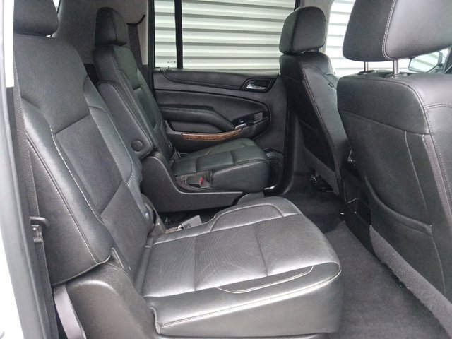 Used 2020 Chevrolet Suburban Premier RWD image 37