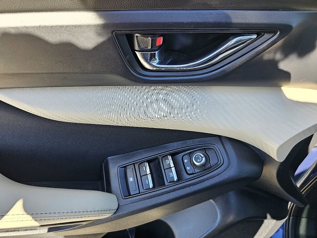 Used 2021 Subaru Ascent Premium w/ Convenience Package image 29