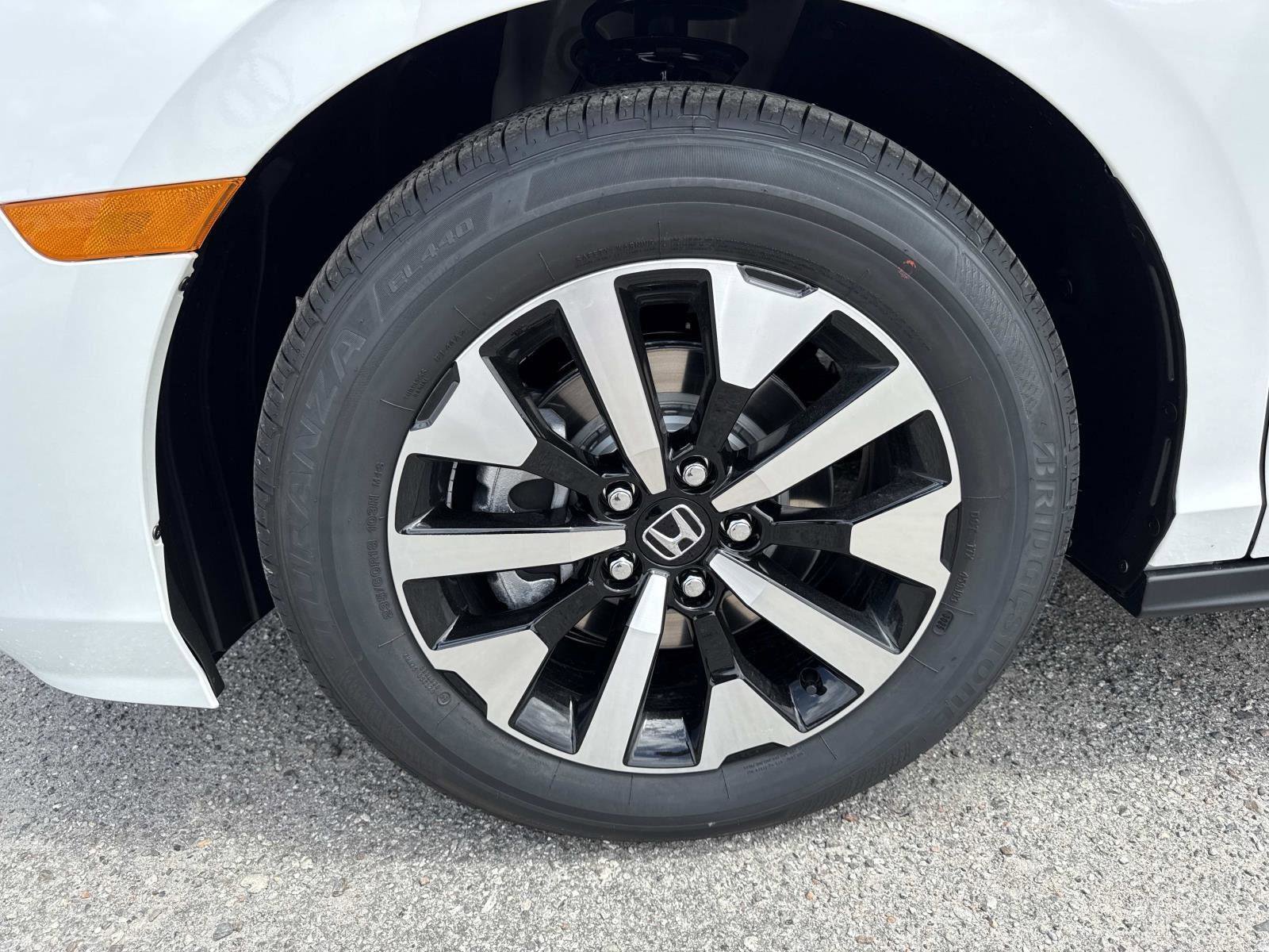 New 2026 Honda Odyssey EX-L image 11