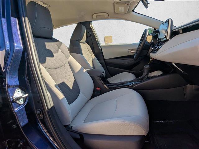 Used 2021 Toyota Corolla LE w/ Carpet Mat Package (TMS) image 16