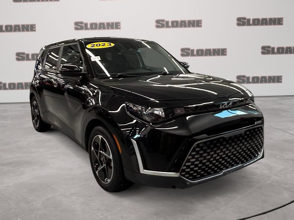 Used 2023 Kia Soul EX FWD image 7