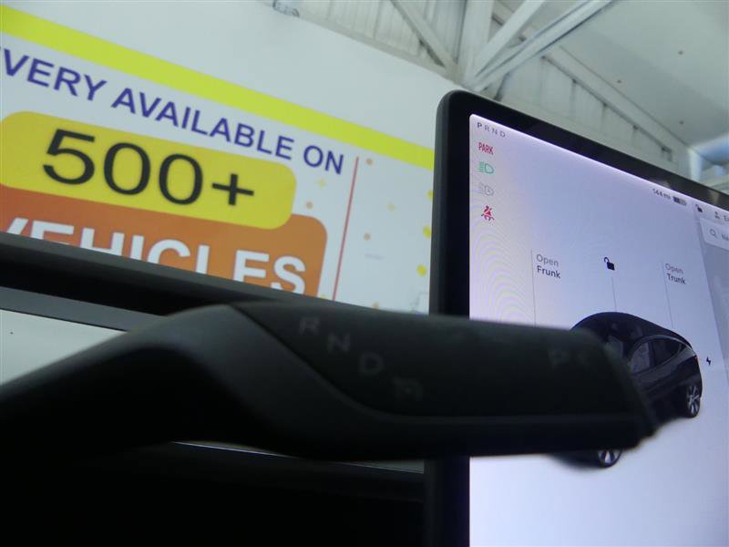 Used 2020 Tesla Model Y Long Range image 18