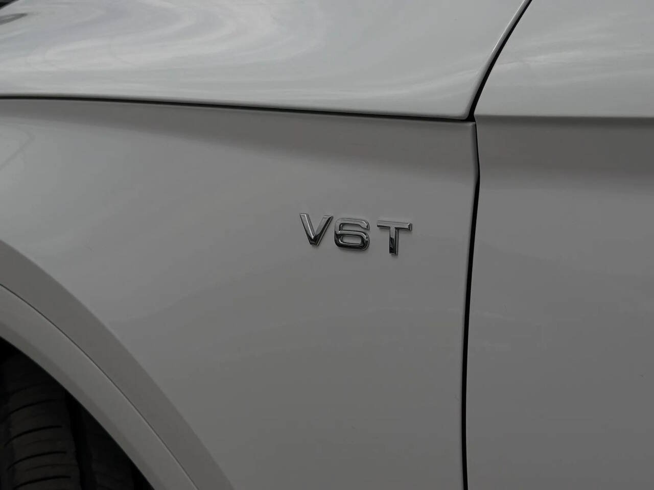 Used 2018 Audi SQ5 Prestige AWD/4WD image 10