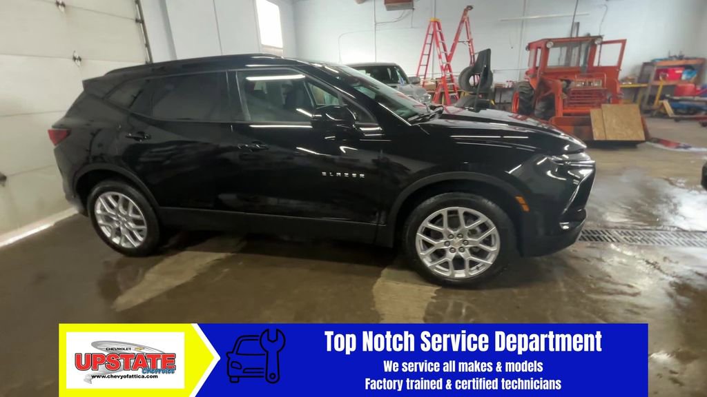Used 2023 Chevrolet Blazer LT w/ Convenience Package image 5