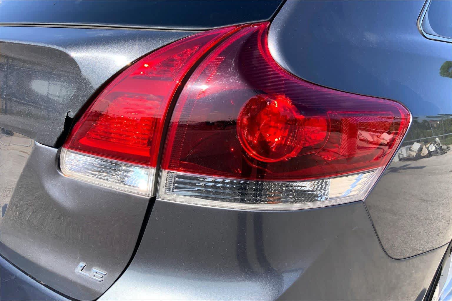 Used 2013 Toyota Venza LE w/ LE Convenience Pkg FWD image 30