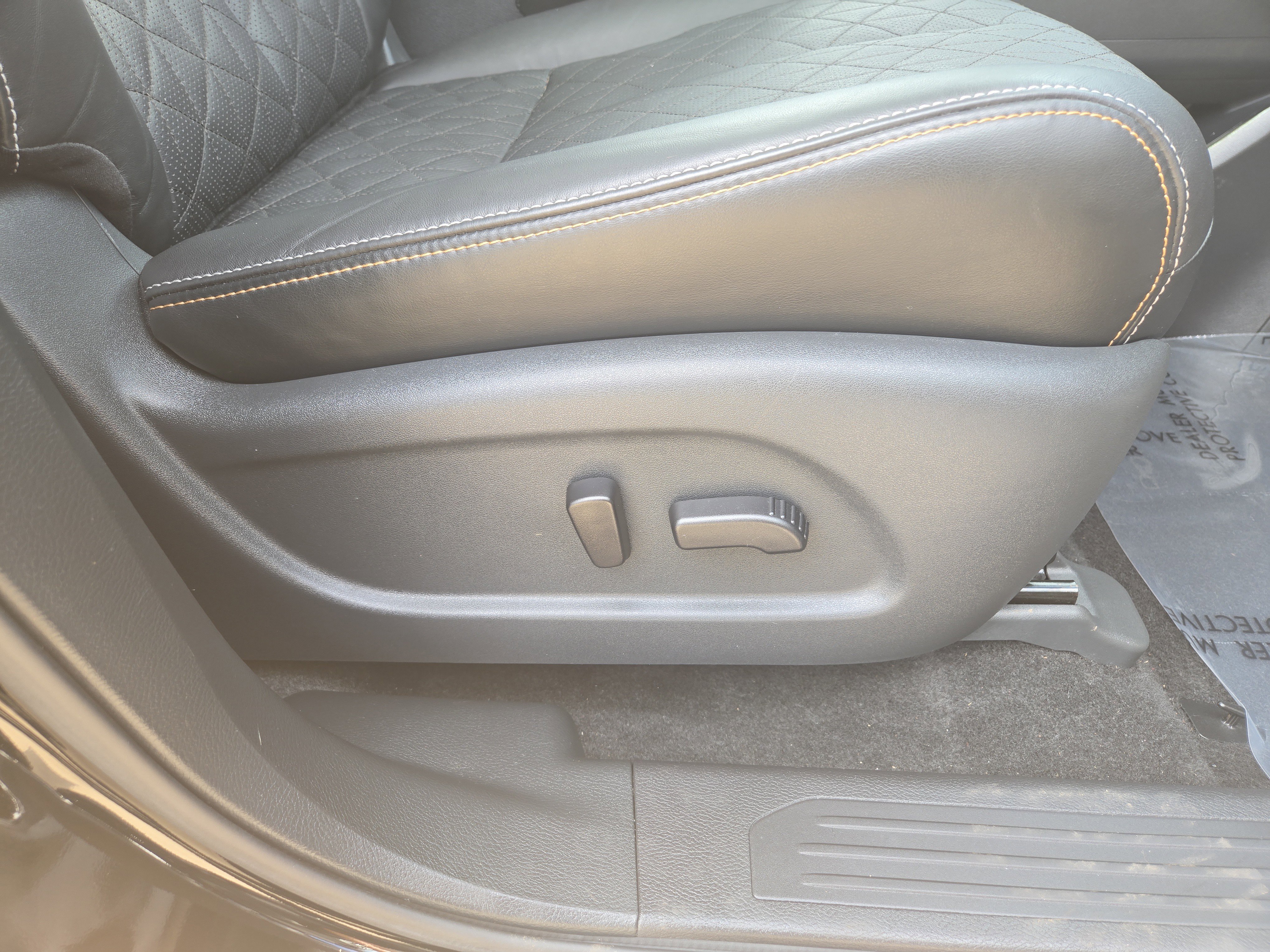 Certified 2024 Nissan Murano Platinum w/ Cargo Package image 25