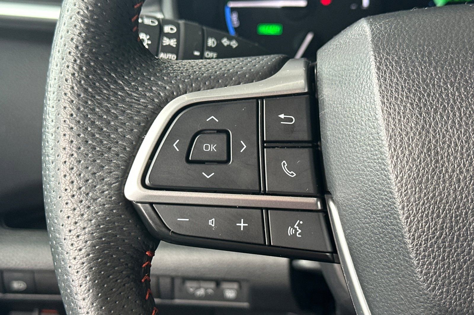 Certified 2024 Toyota Sienna XSE w/ XSE Plus Package image 31